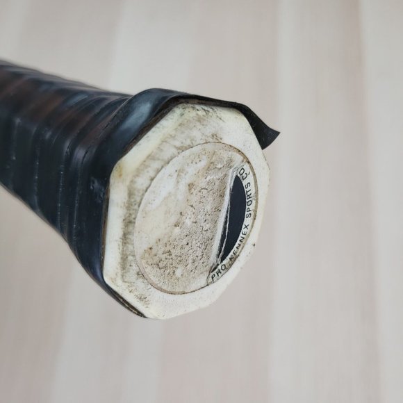PRO KENNEX Ceramic Pro 90 (4 3/8" Grip) Good Condition - Picture 15 of 16